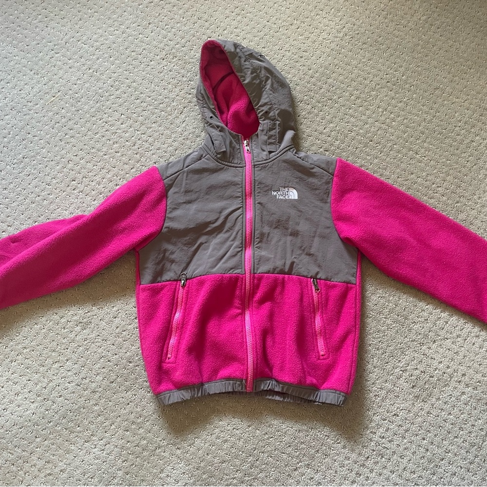 Girls The North Face Denali pink Fleece- 9/10